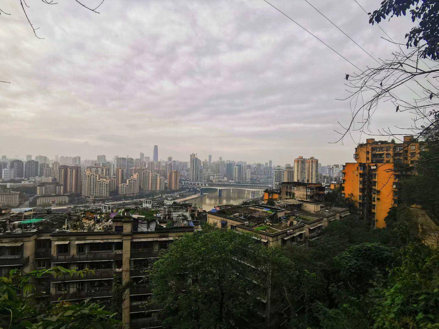 重庆大学城附近妹妹多吗